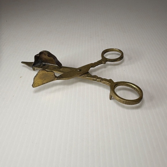 Vintage Brass Candle Snuffer Wick Trimmer Scissors Made in India - Picture 4 of 7